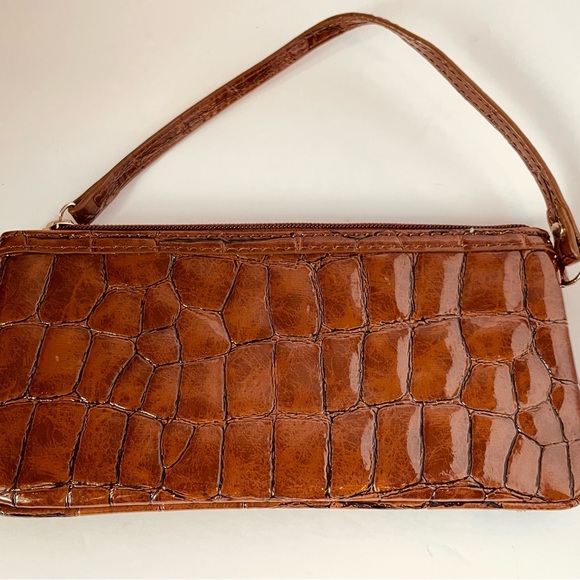Liz Claiborne Brown Crocodile Embossed Leather Clutch - Picture 2 of 5